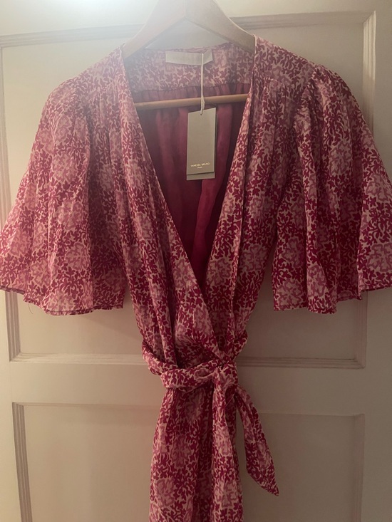 Vanessa Bruno Dresses & Skirts - Vanessa Bruno Pink Floral Midi Wrap Dress
